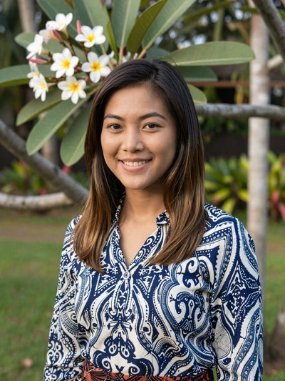 Dewi, 27, Indonesia - Architect with a love for island hikes and Sunday family gatherings